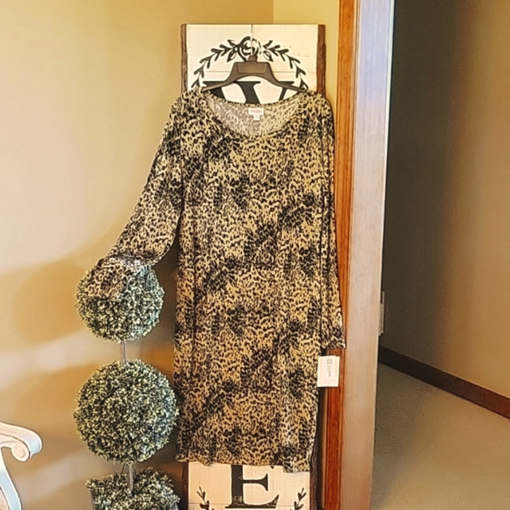 NWT LULAROE LEOPARD PRINT DRESS